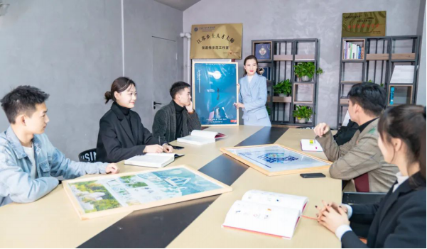 洛阳 科技 职业学院 职业 学院 位列 校友会 校友 2024 20 24 中国 高职 院校 27 被评为 评为 五星级 五星 星级 国一 一流