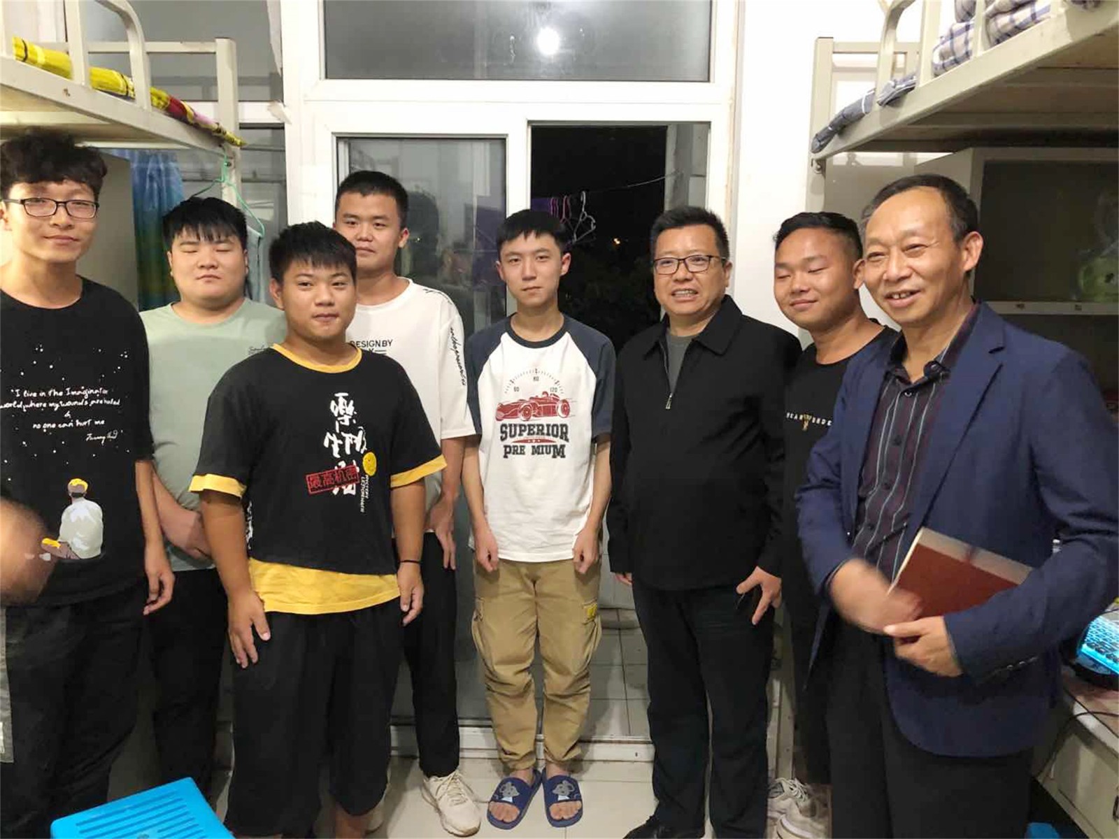 图片4.jpg
