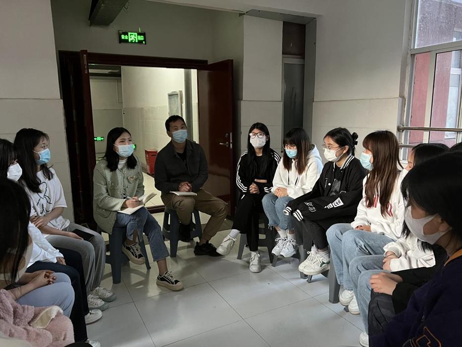 走访强意识 关切暖人心