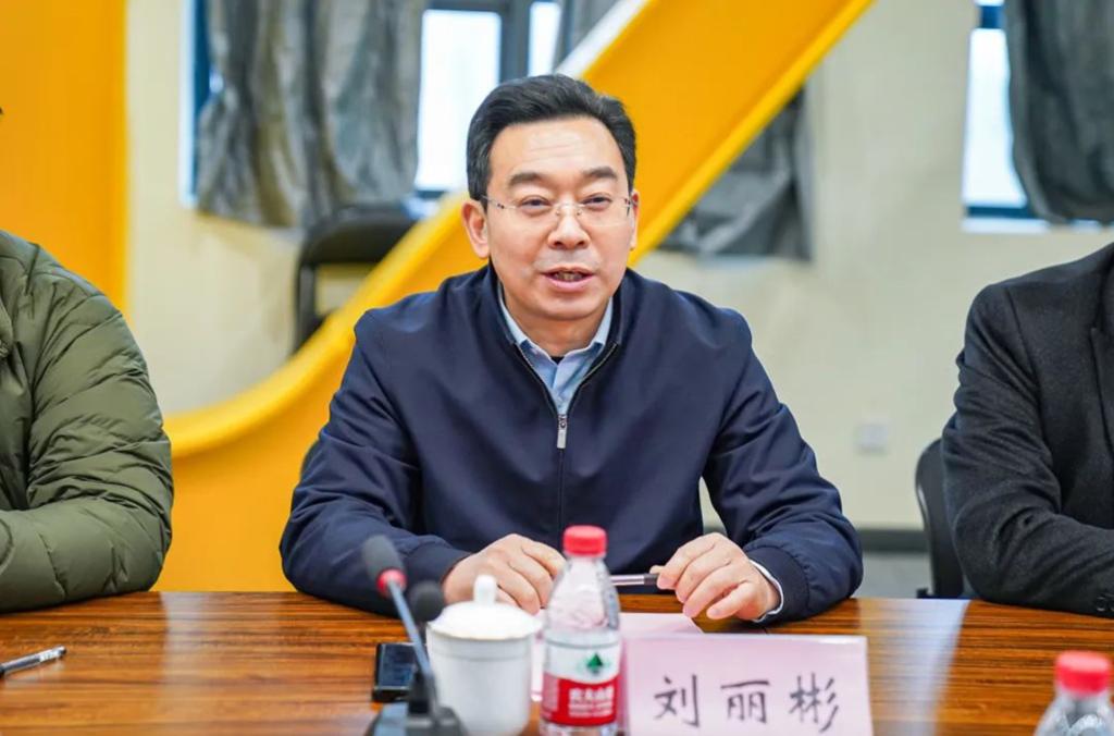 beat365亚洲体育在线官网与洛阳广电传媒集团举行校企合作签约仪式 beat365亚洲体育在线官网与洛阳广电传媒集团举行校企合作签约仪式
