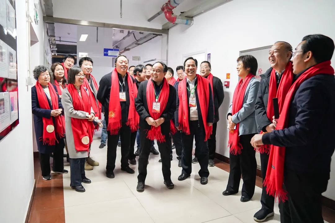 图片 图片