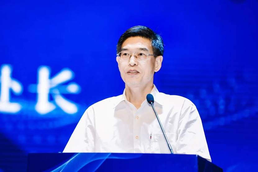新一代信息技术产教融合发展论坛在beat365举行 新一代信息技术产教融合发展论坛在beat365举行